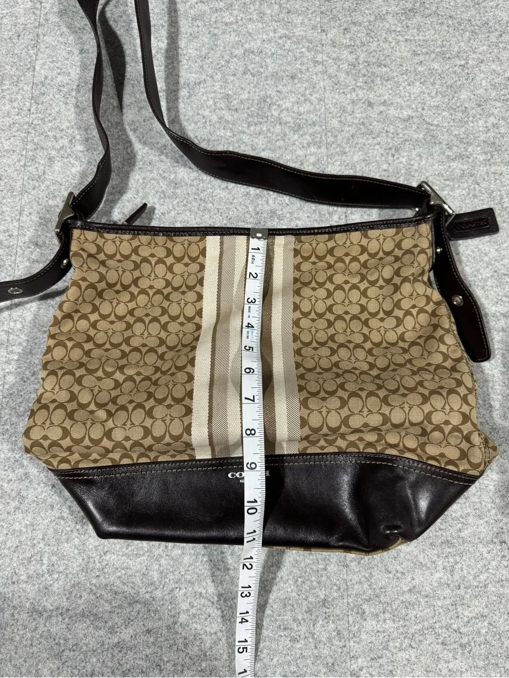 Genuine Coach Legacy Signature Duffle Shoulder Handbag L1371-29621E Tan/Brown